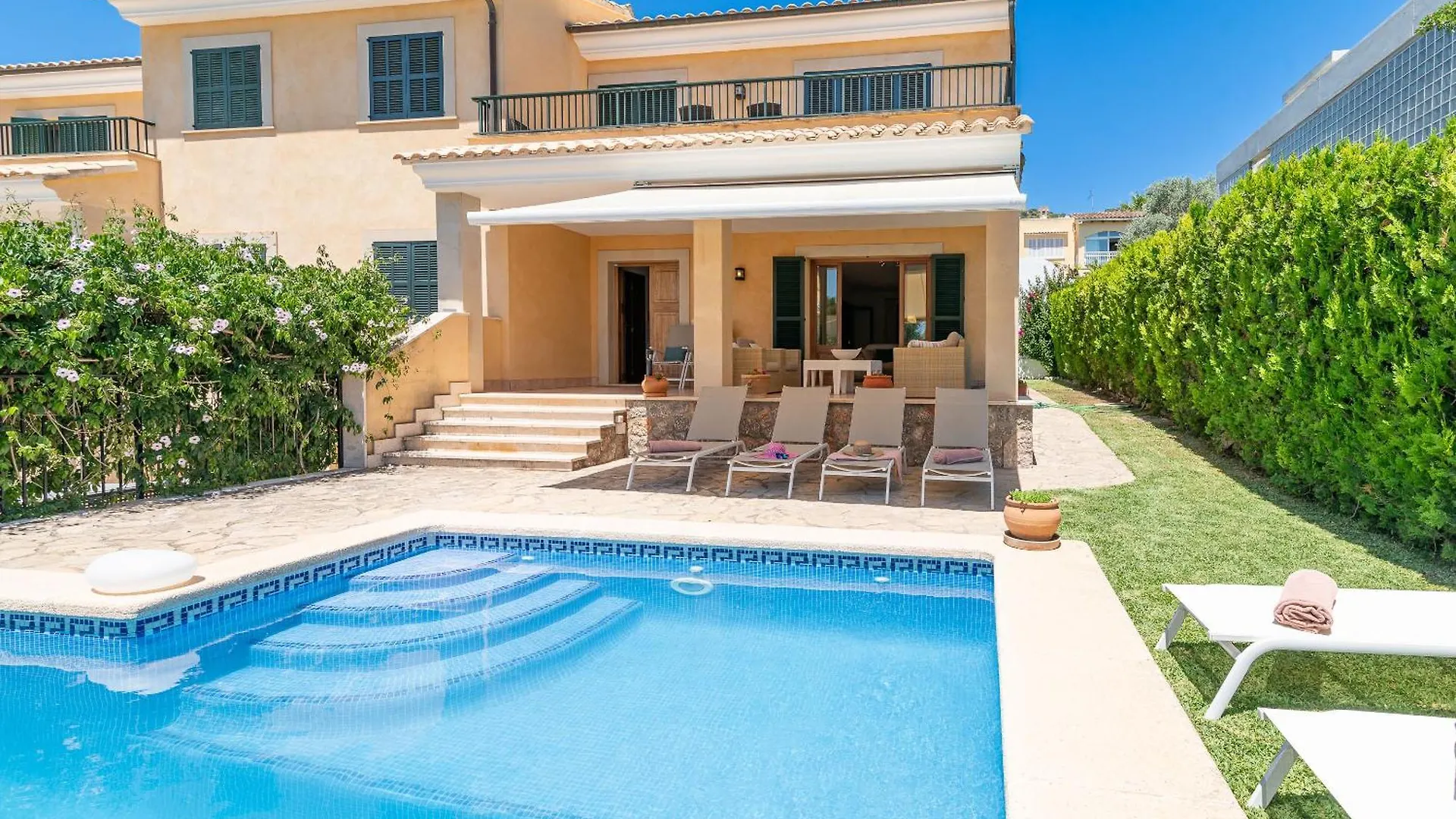 Villa Aucanada By Sealand Villas Alcudia  Spanien